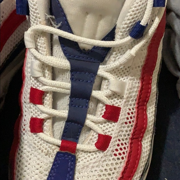 Very good shoes.. more than half life - Picture 1 of 1